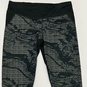 Under Armour Black HeatGear Leggings